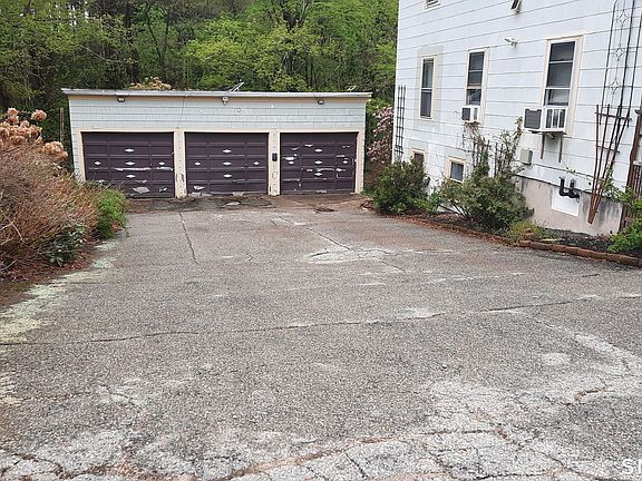 3rd image of 15 Milton Street