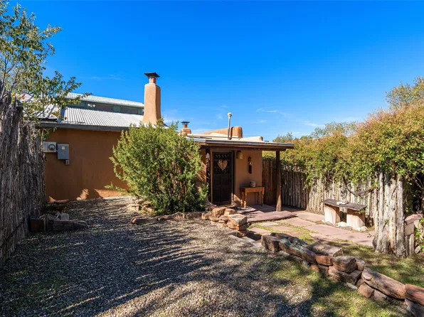229 Rodriguez St APT A, Santa Fe, NM 87501