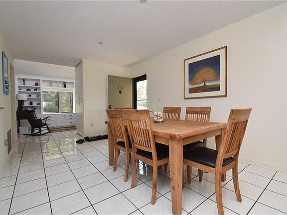 2nd image of 1615 Bayhouse Ct #2-215