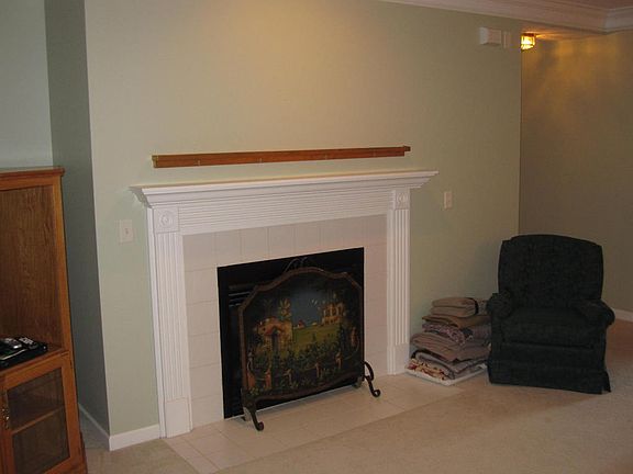 3rd image of 4221 Litch Field Way