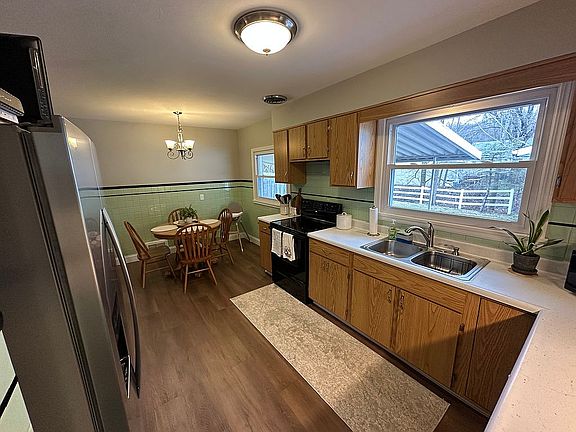 5th image of 501 Shady Ave