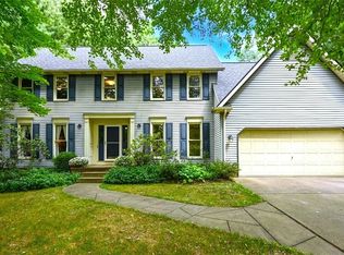 1239 Cherry Wood Way, Uniontown, OH 44685