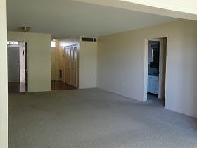 3rd image of 700 Melrose Ave APT D24