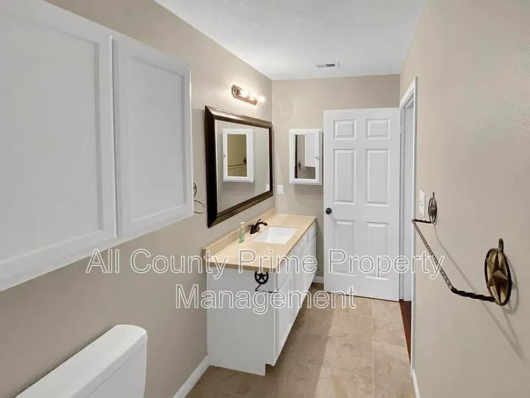 10825 Royal Magnolia Dr — Photo 11