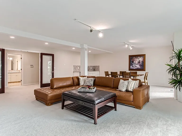 8534 NW Timber Ridge Ct — Photo 13