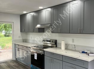 412 SE 139th Ave, Portland, OR 97233