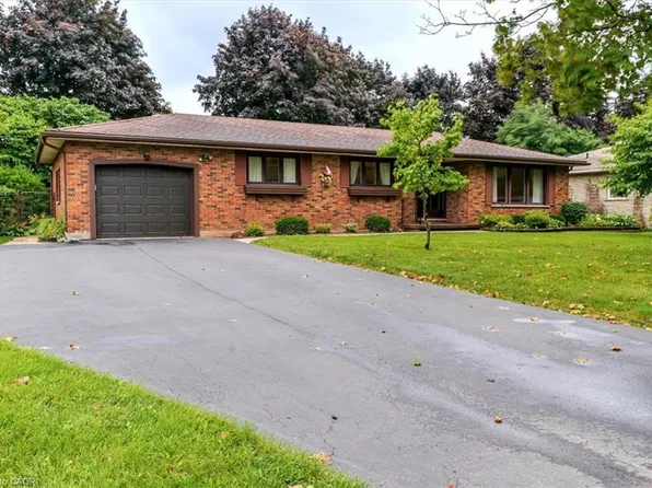 99 Berkley Cres, Norfolk County, ON N3Y 4N1