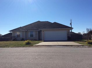 342 Sugar Tree Rd, Sparta, MO 65753