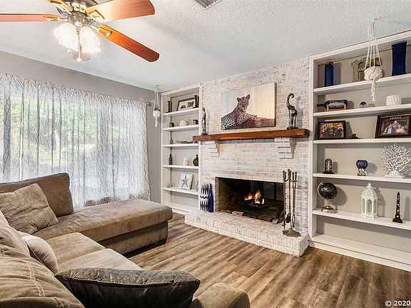 5th image of 4628 NW 42nd St