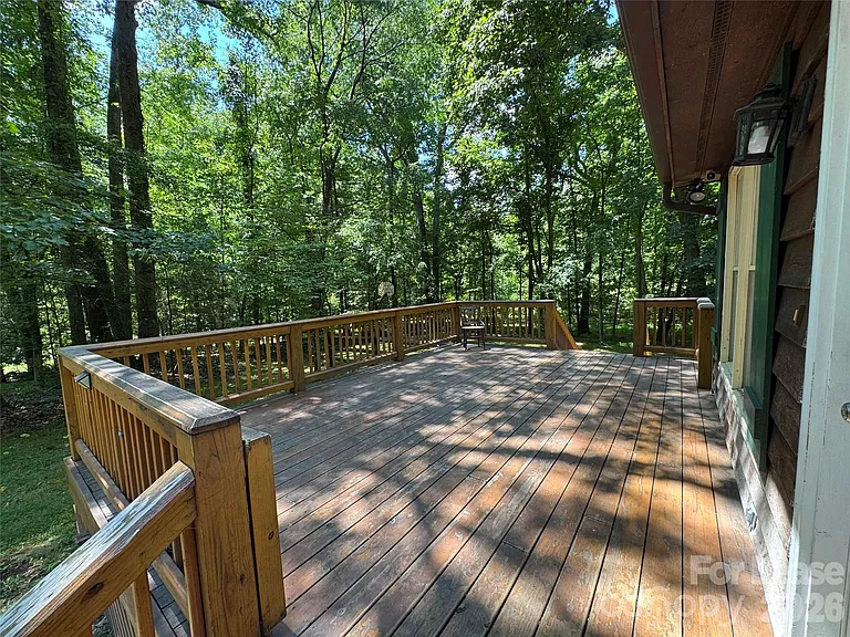 219 Lark Field Dr — Photo 3