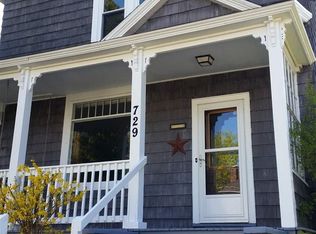 729 High St, Marquette, MI 49855