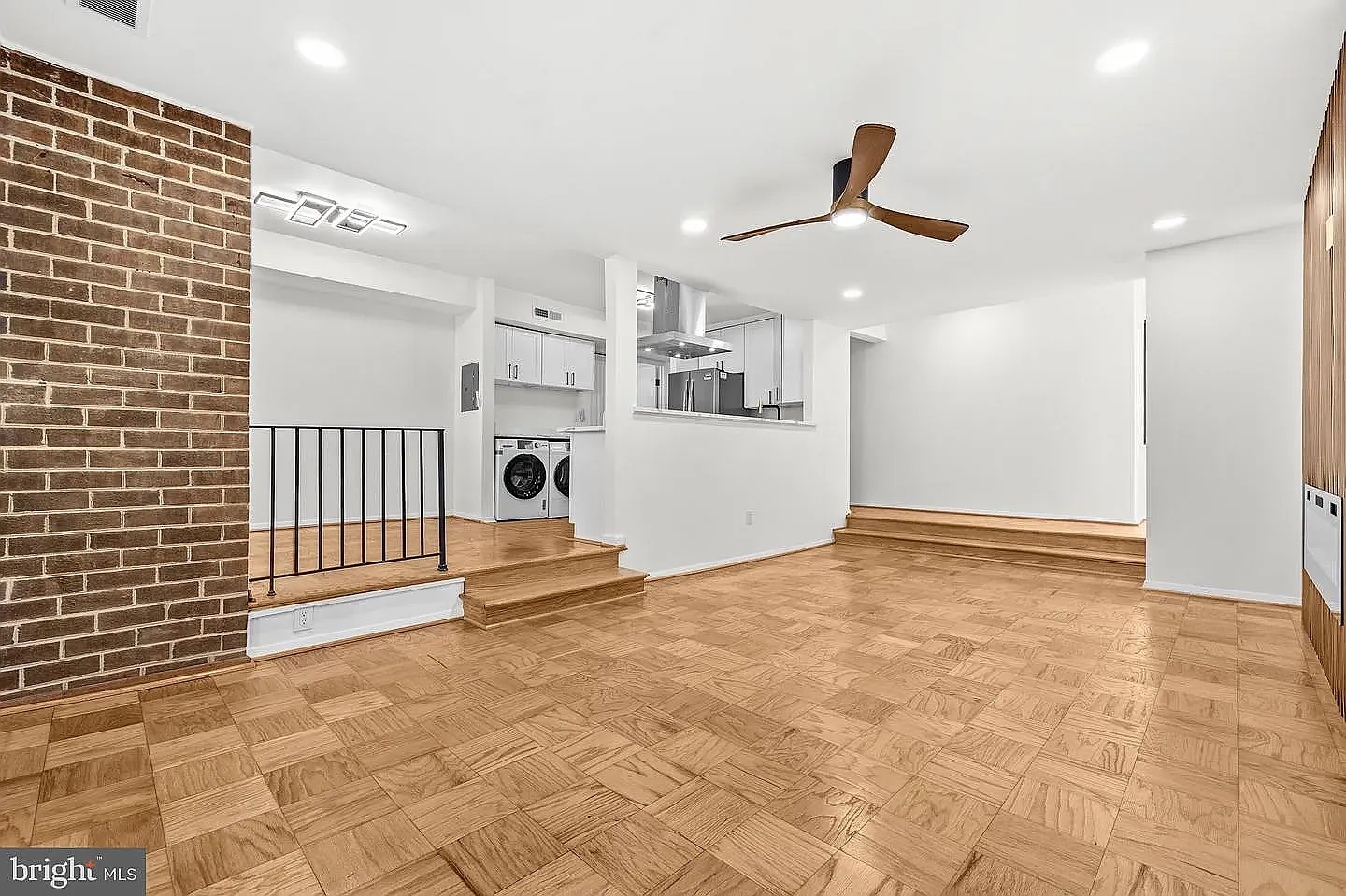2 bed, 1.5 bath, 1047 sqft, $2,525 — Photo 4