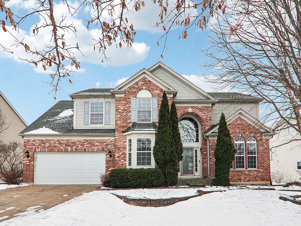 1st image of 148 Rosewood Dr
