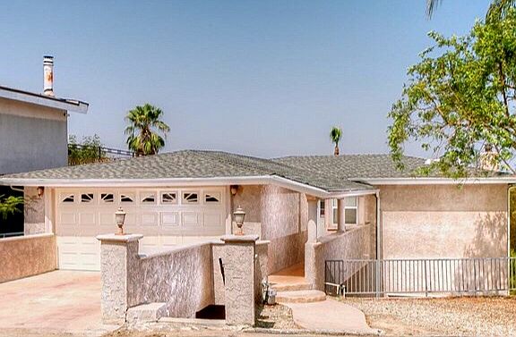2nd image of 22521 Arcos Dr