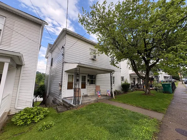 949 W Pike St #A, Clarksburg, WV 26301