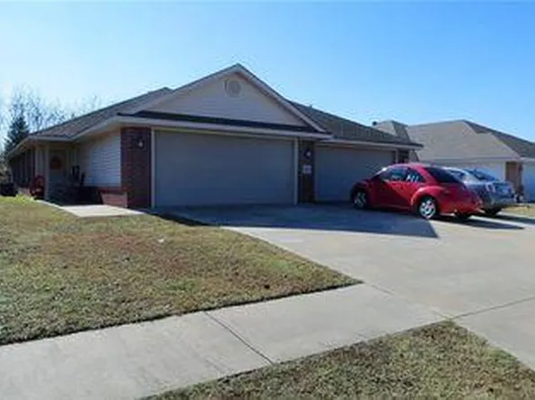 2021 Plum Creek Ln #A, Alma, AR 72921