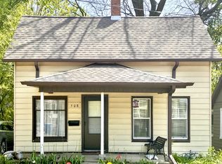 508 W 7th St, Dixon, IL 61021