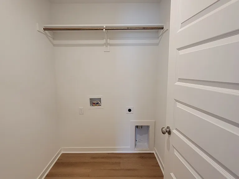 5796 W Holdcroft Dr — Photo 14