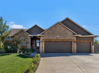 520 N Caleb St, Haysville, KS 67060