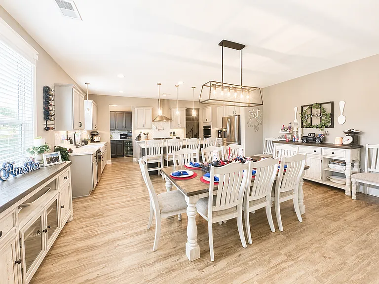 711 Torridon Ln — Photo 6