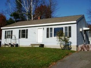 12 Woodville Rd, Lewiston, ME 04240