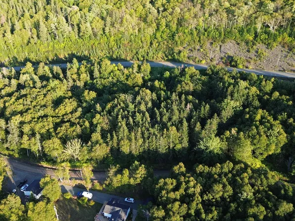 Glen Albert Dr, Cape Breton, NS B1J