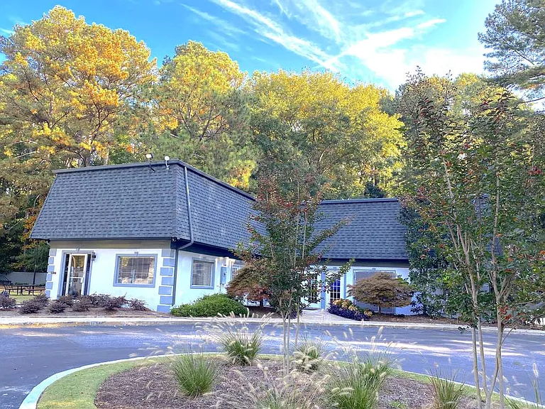 Retreat at Greenbriar — Photo 3