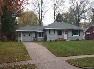 1021 2nd St, Port Edwards, WI 54469