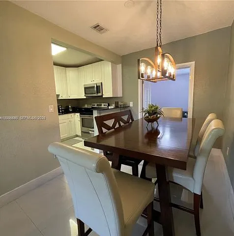 1380 SW 11th St — Photo 16
