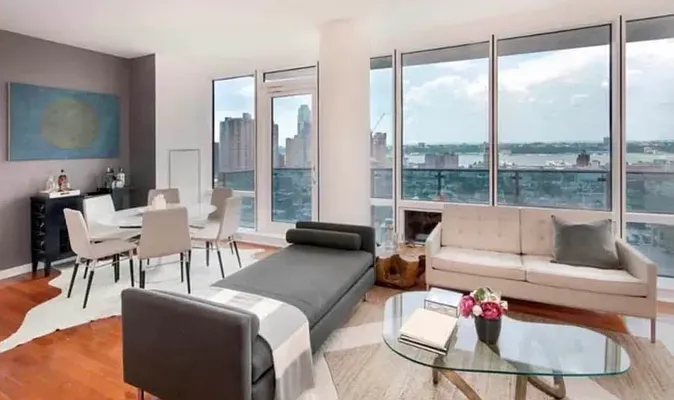 Rented by Compass | media 13