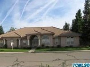 312 E Oak View Ave, Visalia, CA 93277