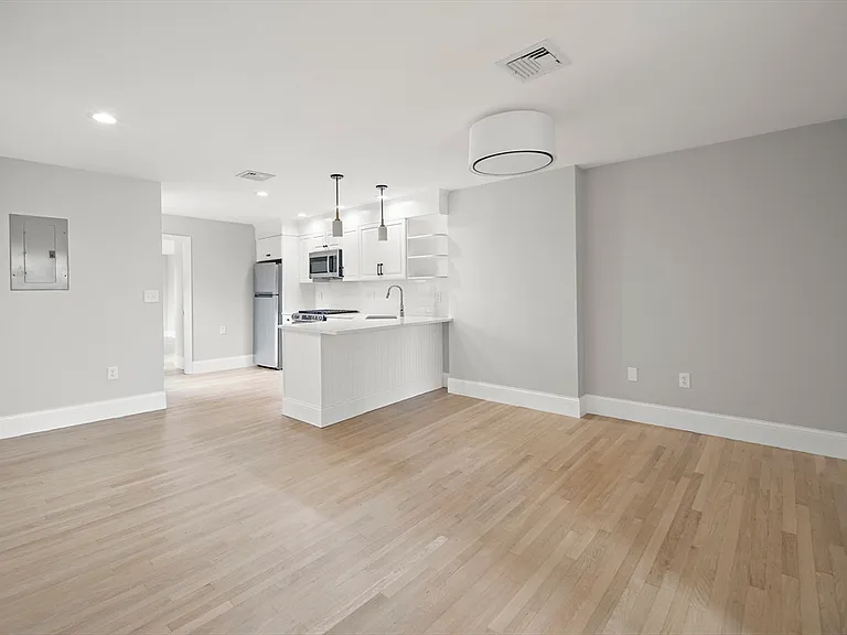 64 Trenton St #3 — Photo 8