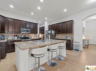 817 Wall St, New Braunfels, TX 78130