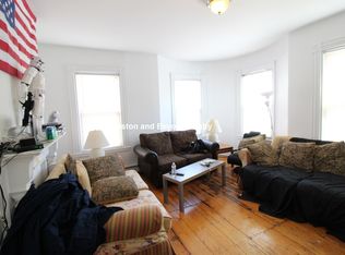 129 Saint Alphonsus St #2AC, Mission Hill, MA 02120