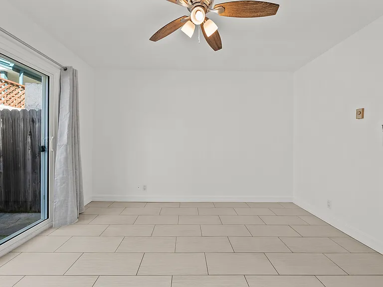 1450 Harvard St #3 — Photo 13
