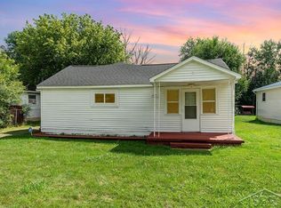 4071 Burrows St, Saginaw, MI 48638
