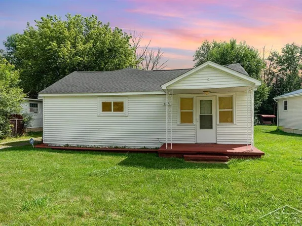 4071 Burrows St, Saginaw, MI 48638