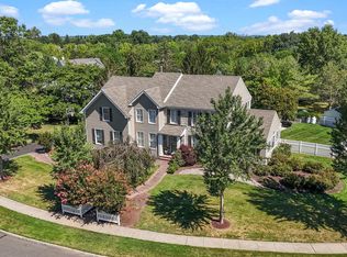 1092 S Kimbles Rd, Yardley, PA 19067