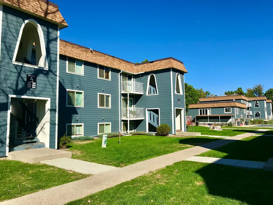 Parkview Apartments