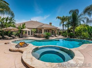 25223 Rue De Fleur, Escondido, CA 92026