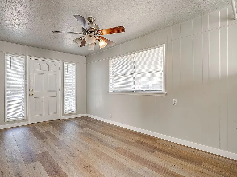 3112 Willow Park St — Photo 13
