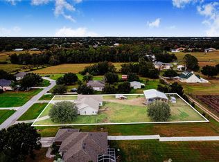 4510 Holloway Creek Dr, Plant City, FL 33567