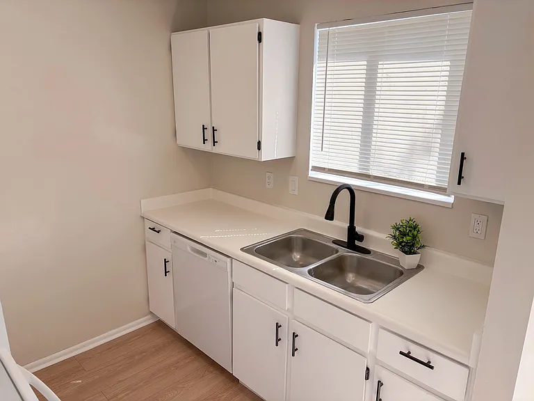 4239 W Bampton Ln — Photo 18