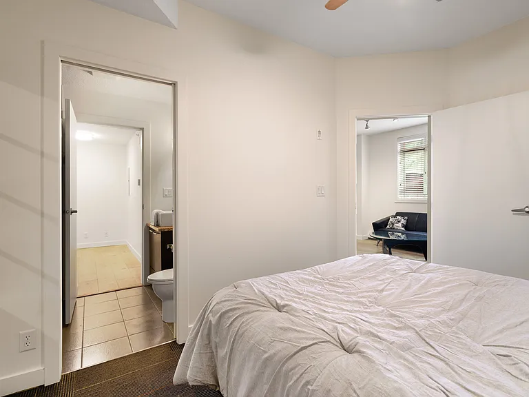 333 22nd Ave SW #106 — Photo 27