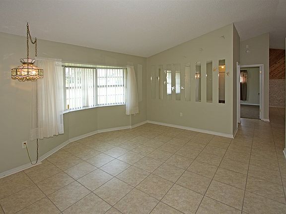 4th image of 12310 Blue Heron Way