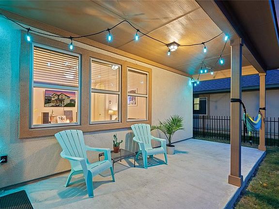 5th image of 6200 Aviara Dr