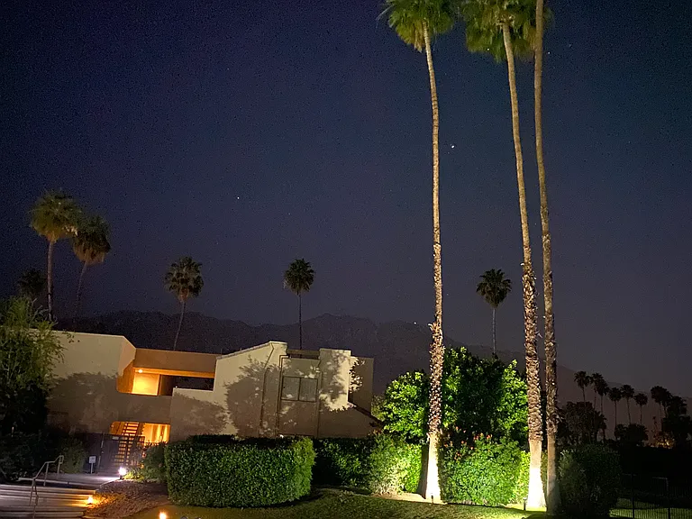 5300 E Waverly Dr — Photo 16