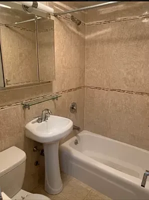 Rented by FirstService Realty (legacy) | media 7