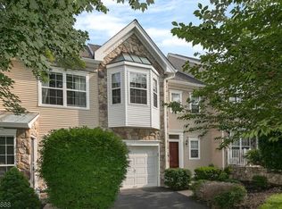 1 Charleston Ct, Basking Ridge, NJ 07920