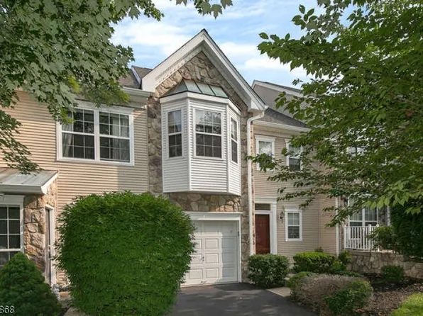 1 Charleston Ct, Bernards Twp., NJ 07920